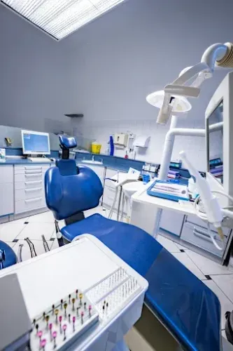 Behandlungszimmer der Praxis Augartenzahn – Zahnärzte am Augarten